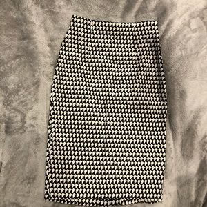Banana Republic patterned pencil skirt, Size 0